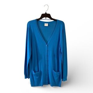 ⭐️ NWOT Junarose Bright Blue V-Neck Button Cardigan With Pockets - PTP 23